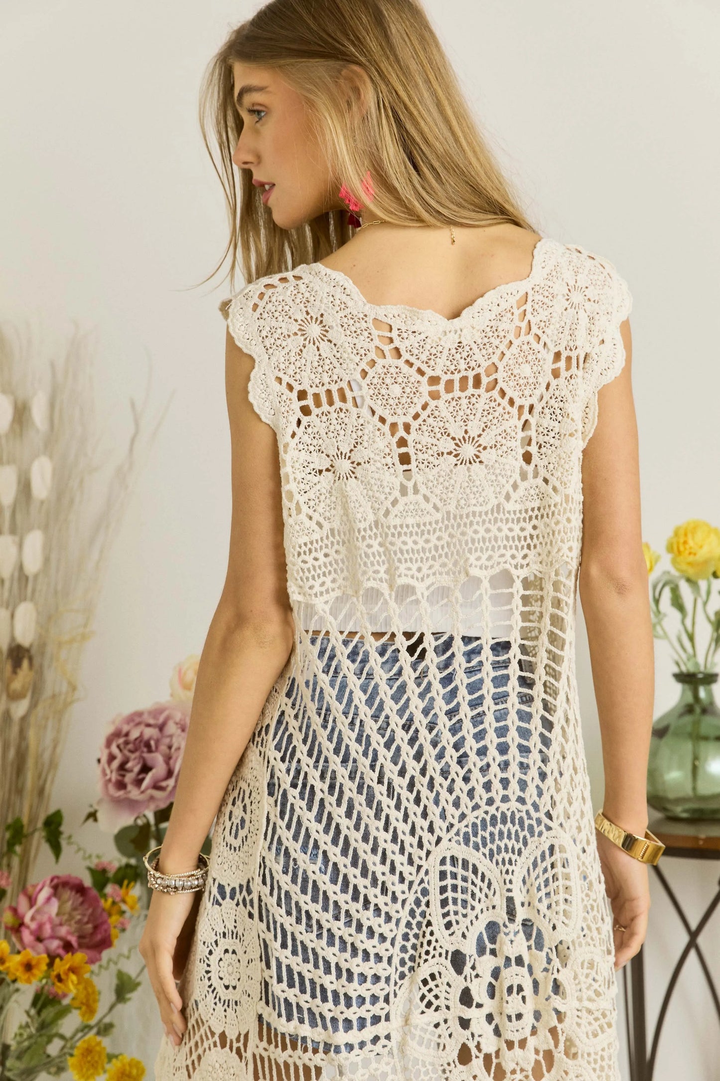 1d4a7bc664c84bd4ab252ee1cec9fe17-Max-Origin