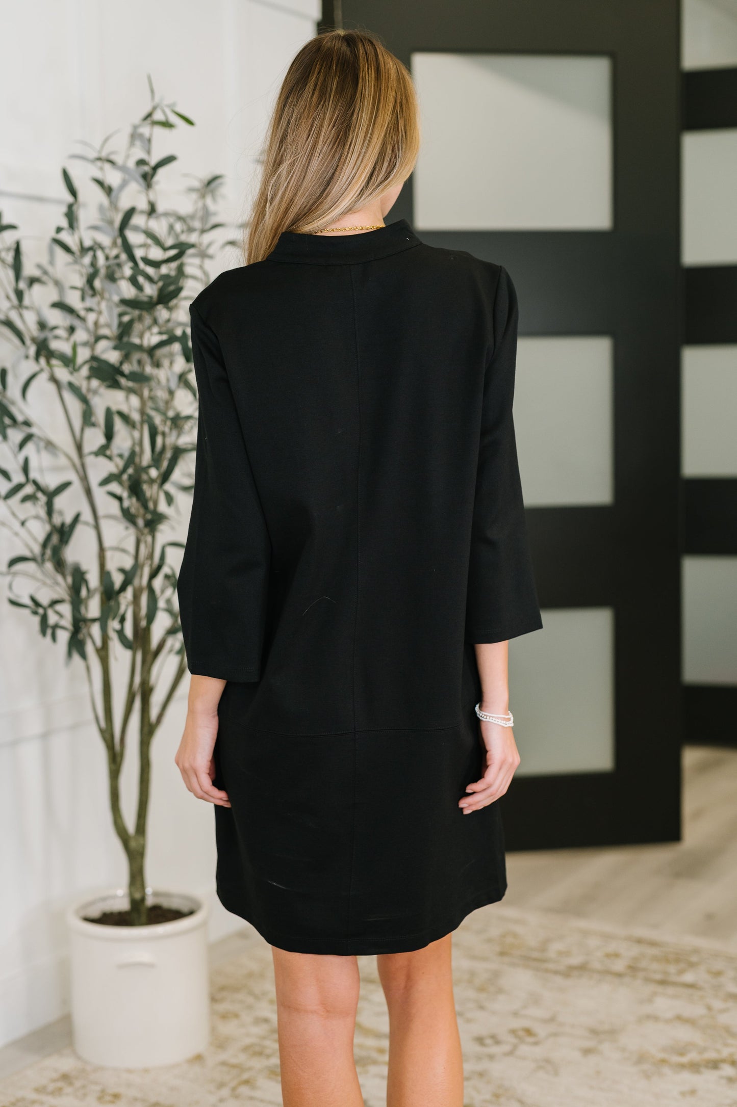 Portfolio Quarter Sleeve Dress in Black