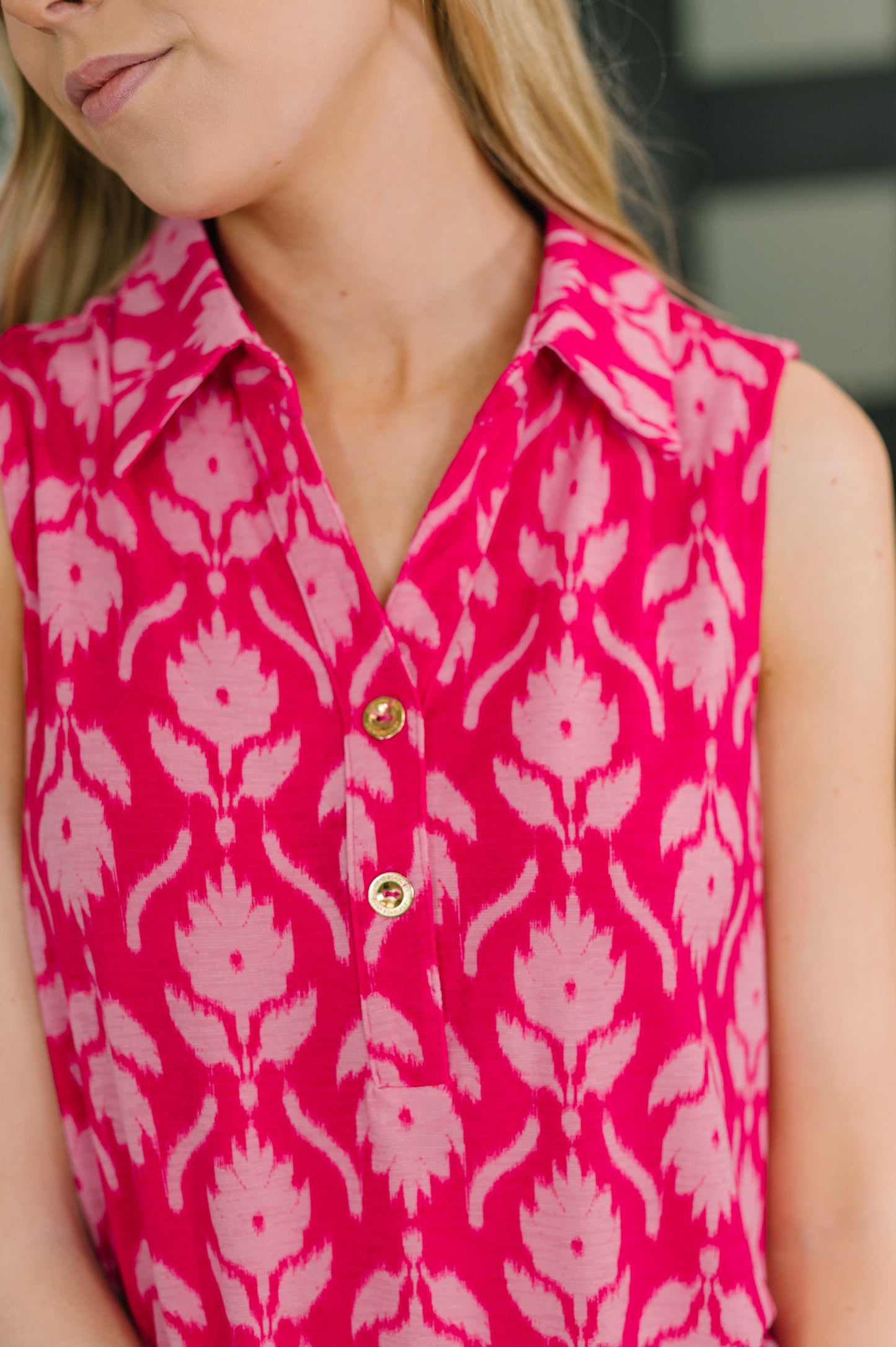 Dear Scarlett Sea Spray Collared Sleeveless Top in Floral Ikat