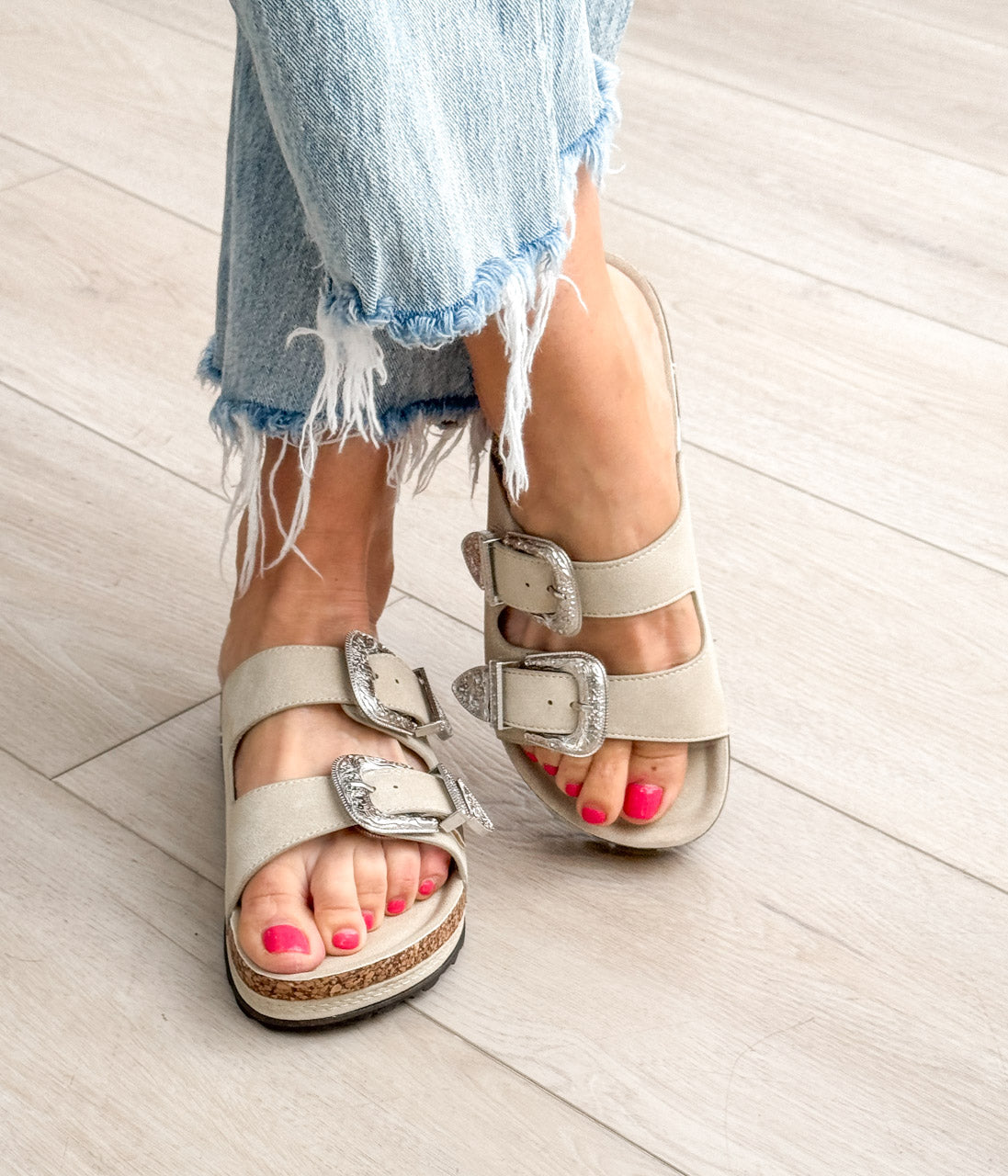 Mickie Western Slides in Cream