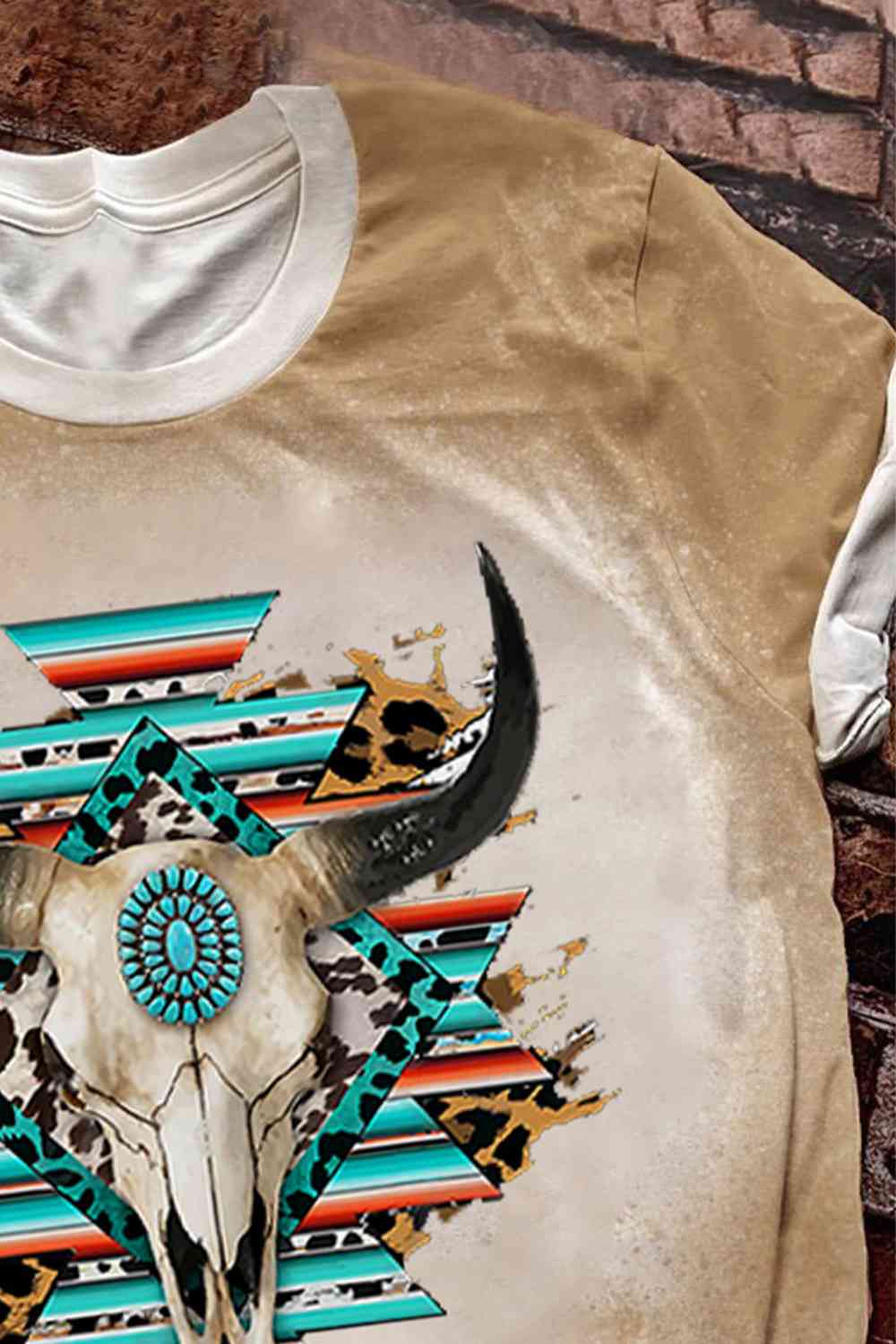 Round Neck Short Sleeve Graphic T-Shirt
