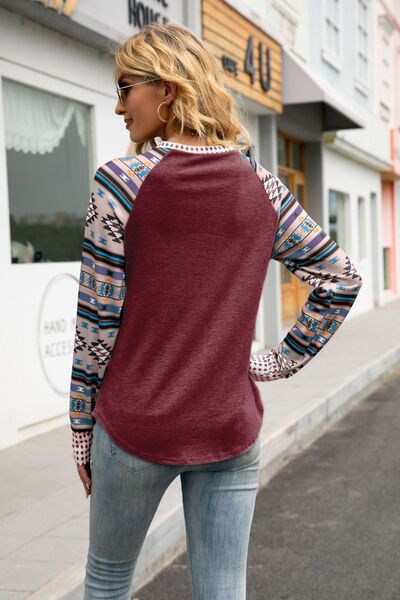 Geometric Round Neck Raglan Sleeve T-Shirt