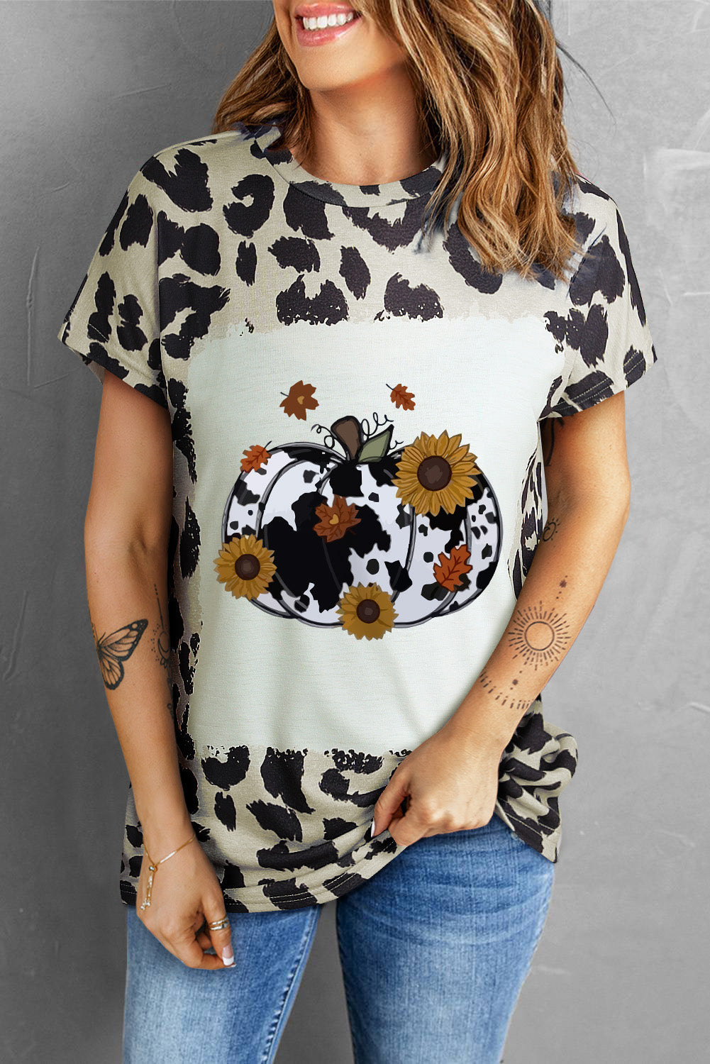 Leopard Print Round Neck Pumpkin Graphic Tee