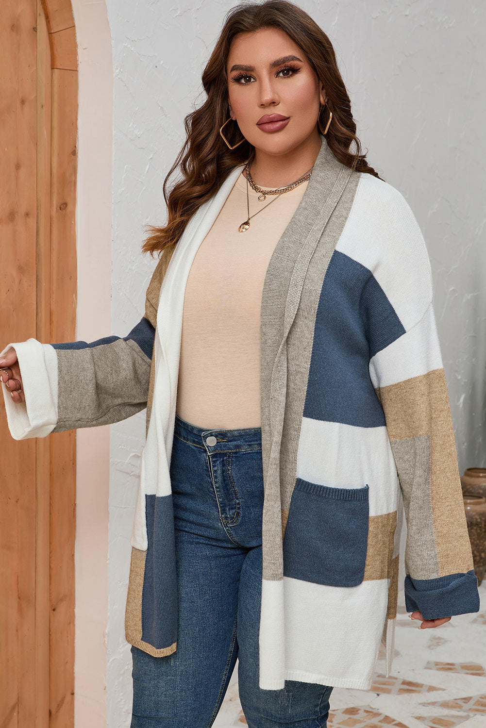 Plus Size Color Block Long Sleeve Cardigan