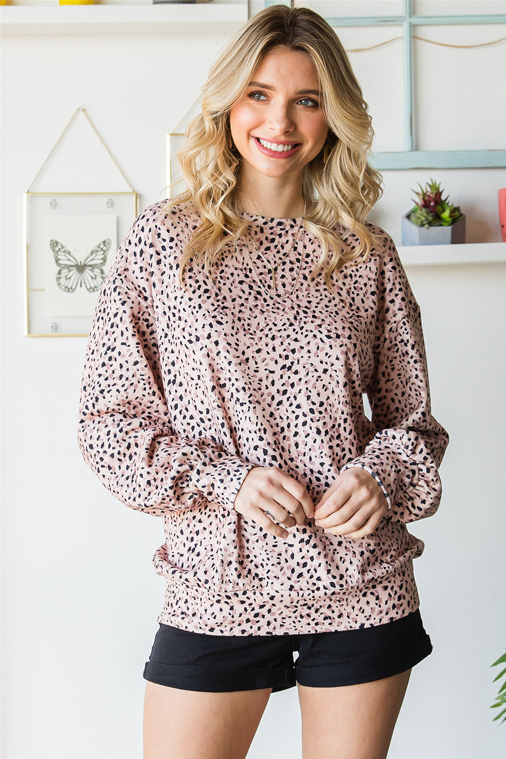 Leopard Print Round Neck Long Sleeve Sweatshirt