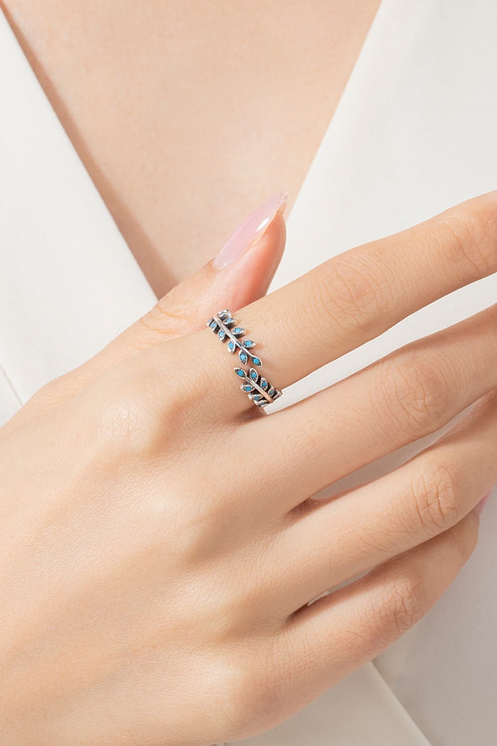 925 Sterling Sliver Leaf Shape Artificial Turquoise Bypass Ring