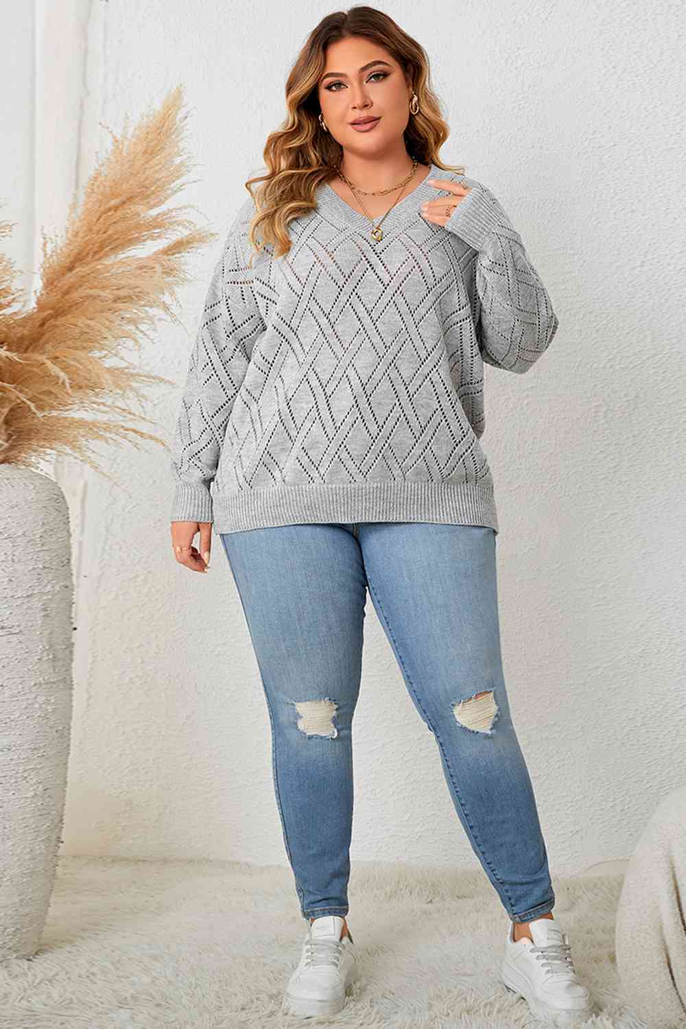 Plus Size Plaid V-Neck Knit Top