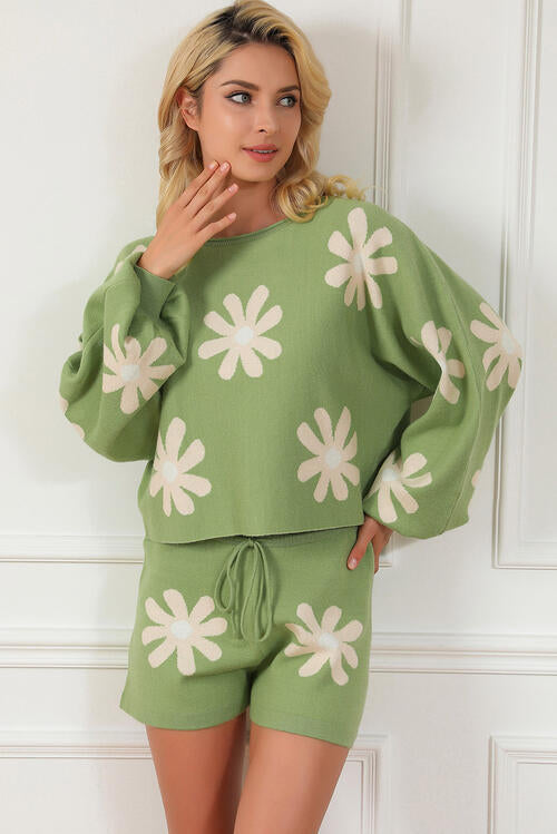 Floral Lantern Sleeve Tied Sweater Set